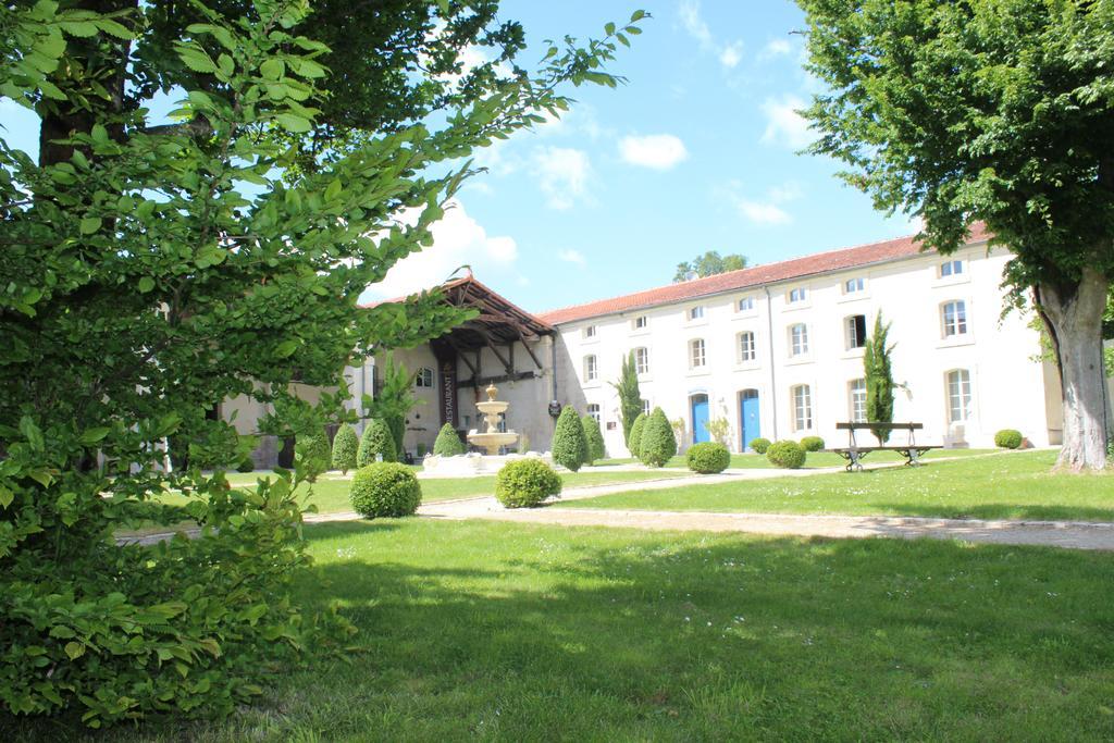 Domaine Des Chais Thénac Exteriör bild